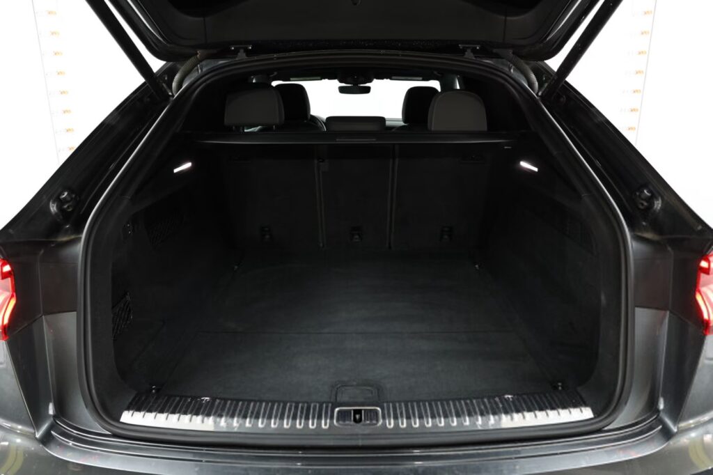 Audi Q8 I