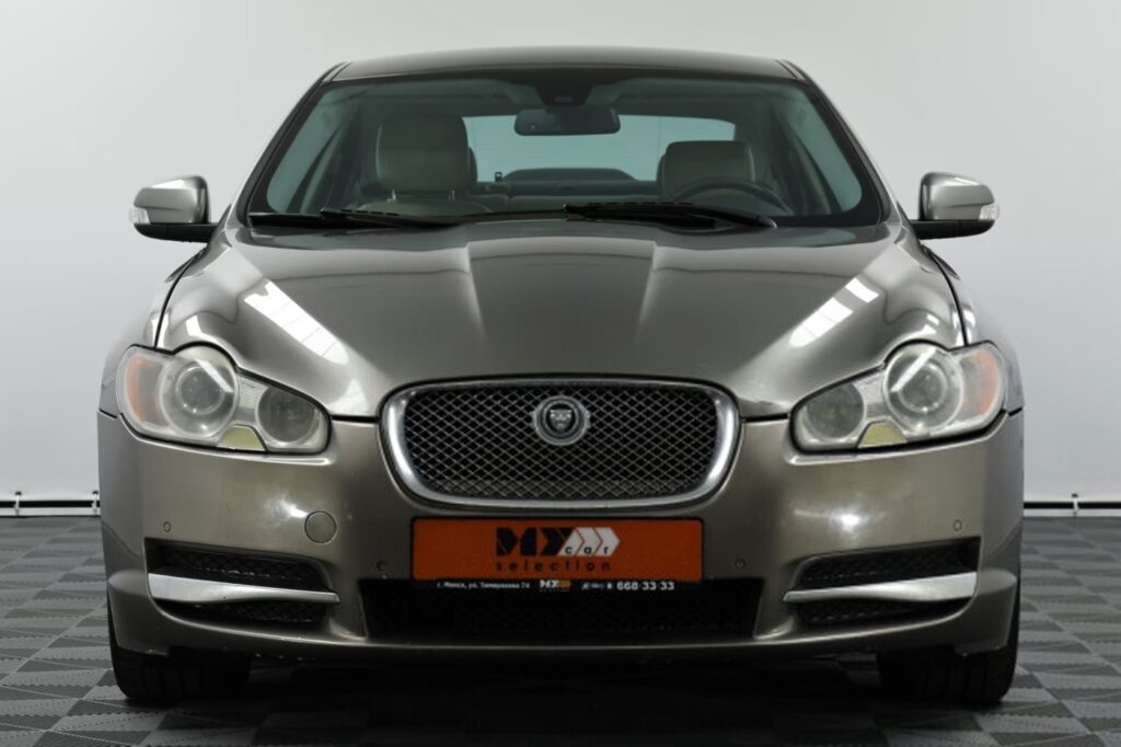 Jaguar XF X250