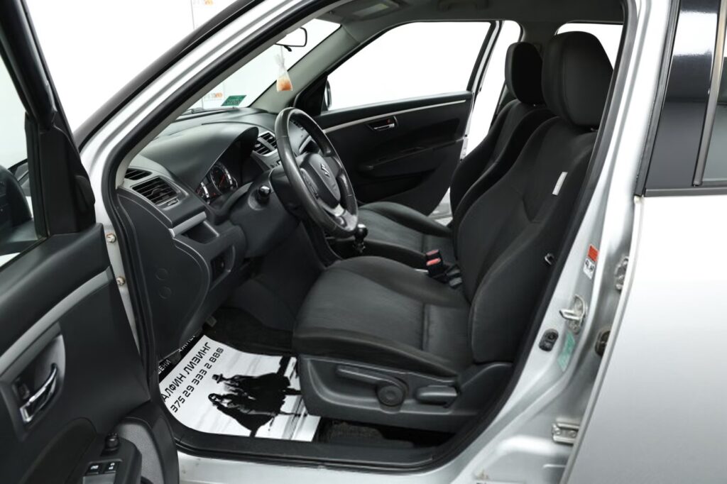 Suzuki Swift IV