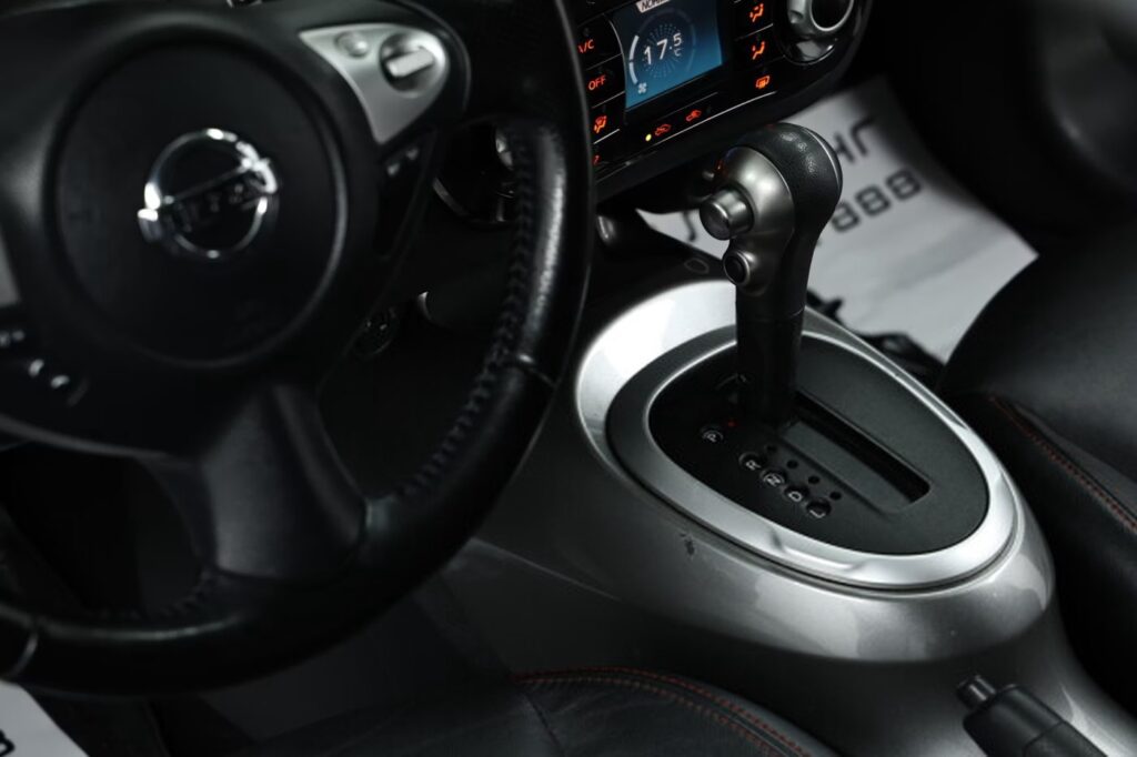 Nissan Juke YF15