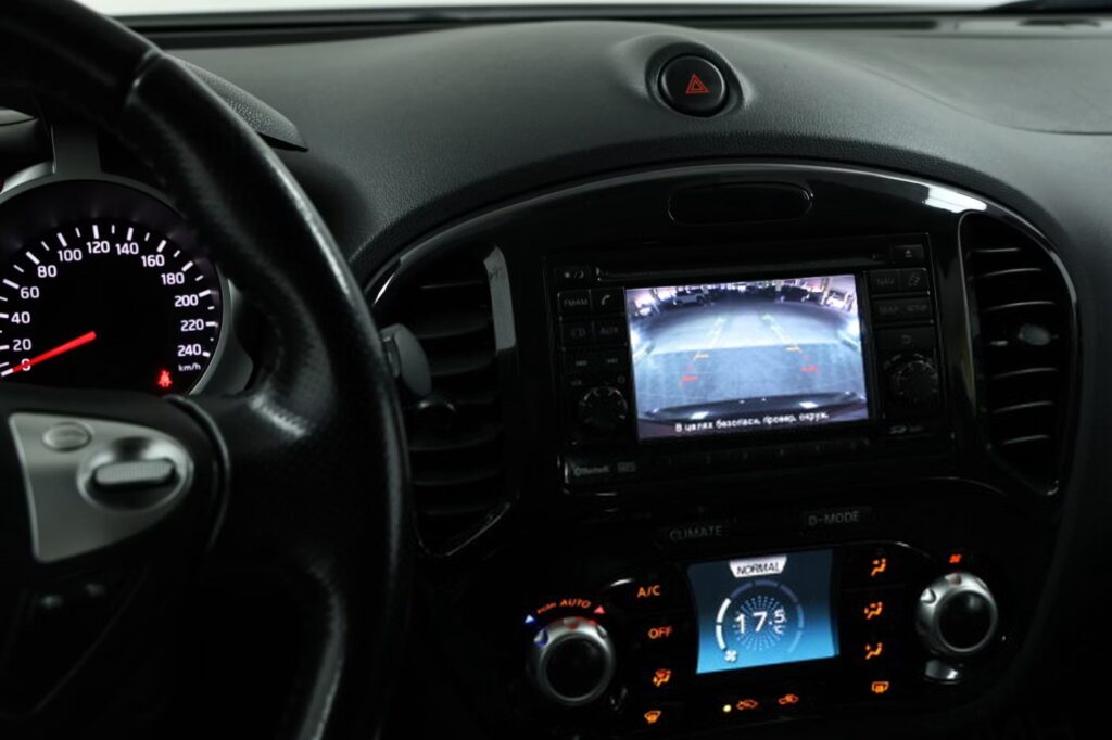 Nissan Juke YF15