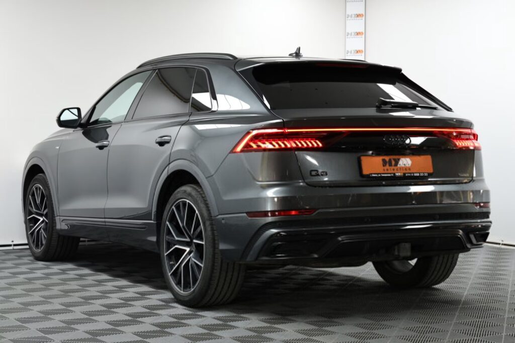 Audi Q8 I