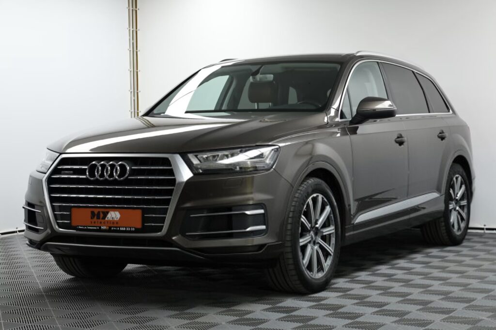 Audi Q7 4M