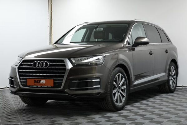 Audi Q7 4M