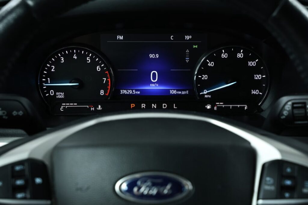 Ford Explorer VI