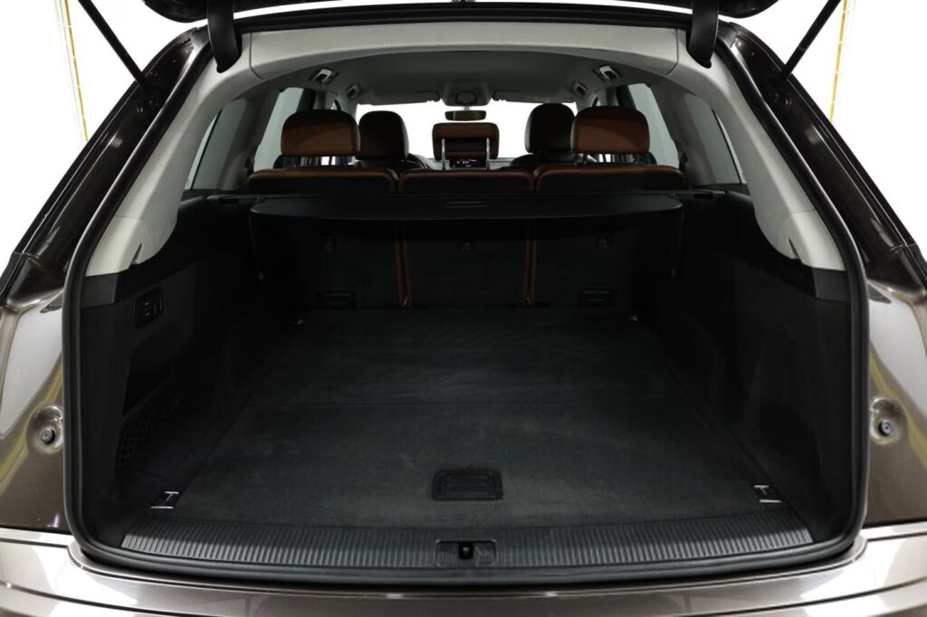 Audi Q7 4M