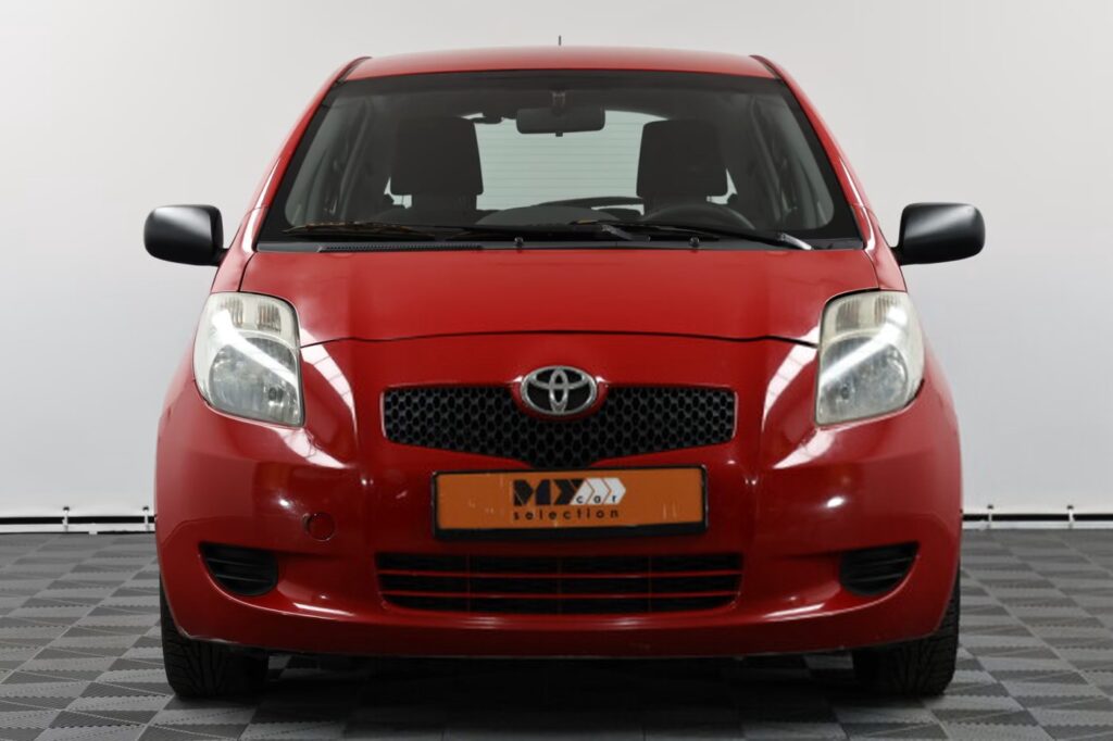 Toyota Yaris II (XP9)