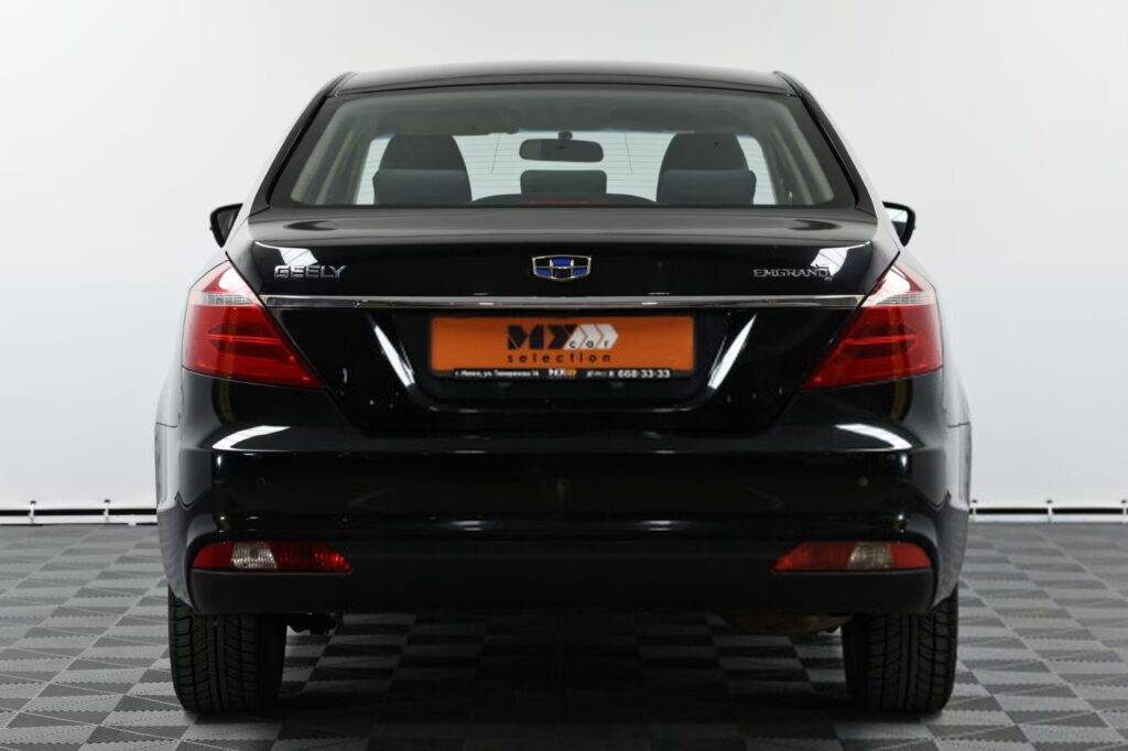 Geely emgrand I · Рестайлинг