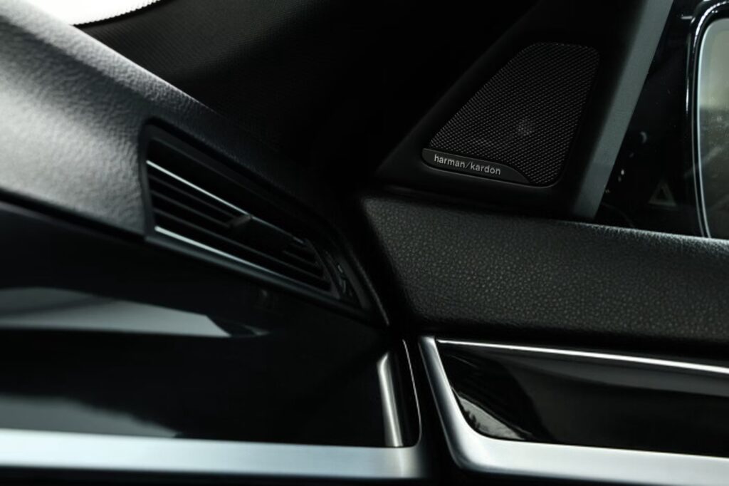 BMW 5 серия F10, F11 · Рестайлинг