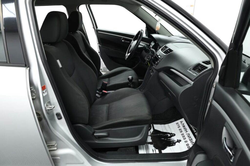 Suzuki Swift IV