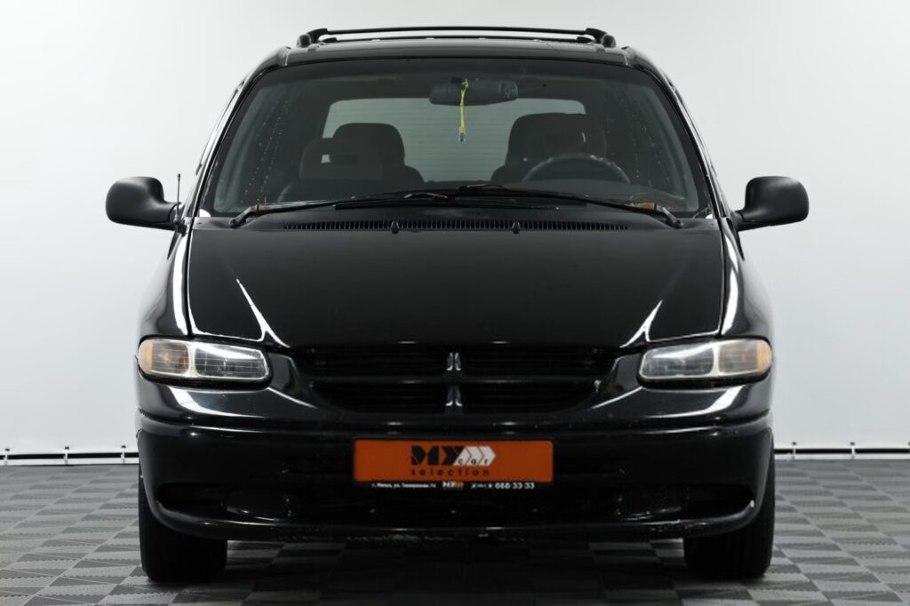 Chrysler Voyager III