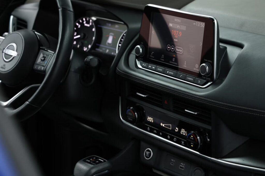 Nissan Rogue III