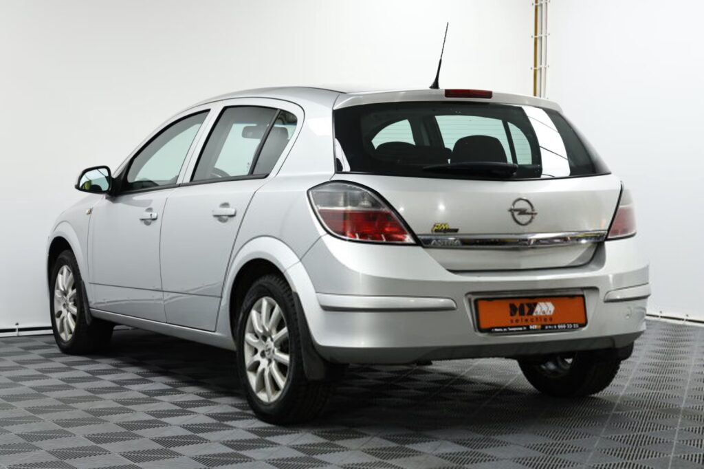 Opel Astra H · Рестайлинг
