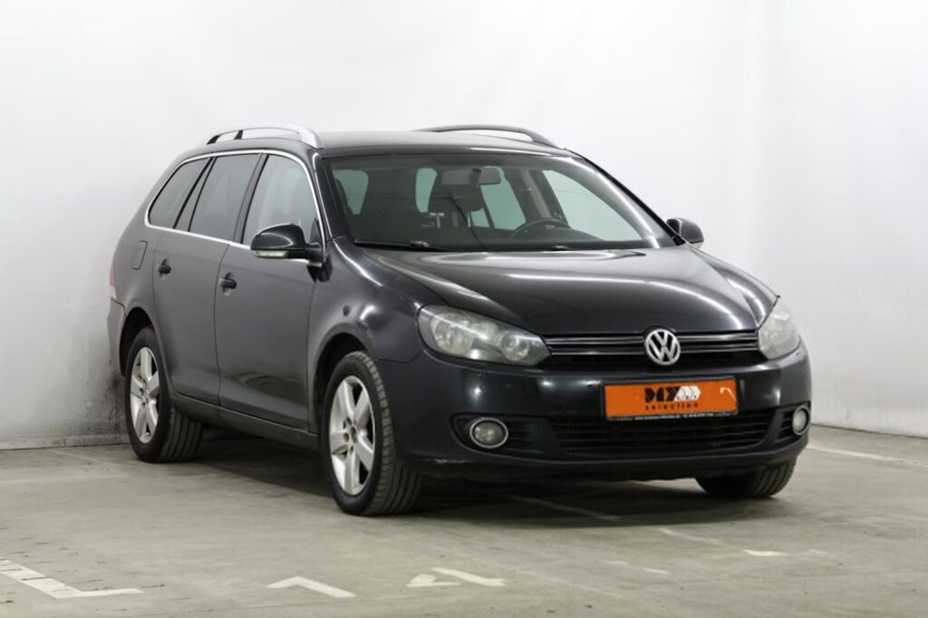 Volkswagen Golf VI