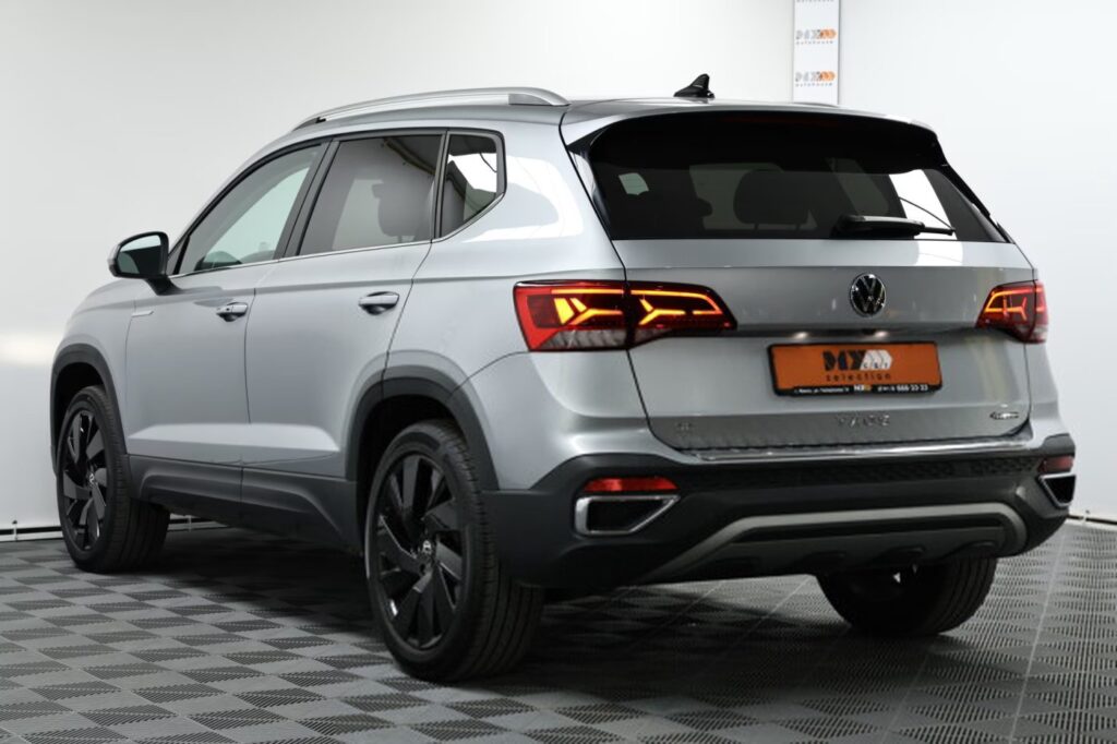 Volkswagen Taos  I