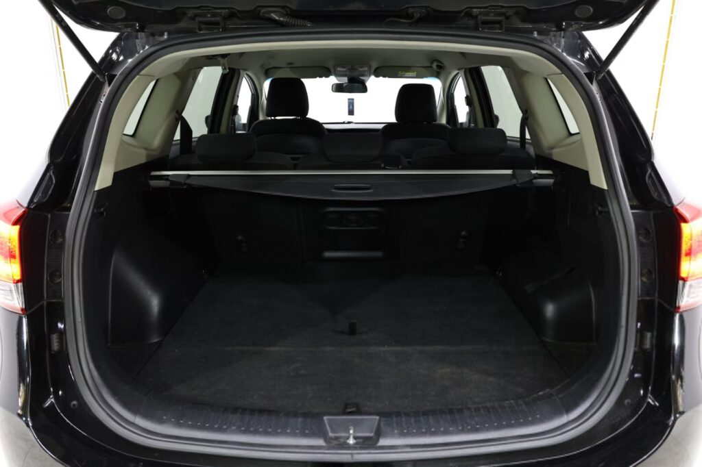 Kia Carens III