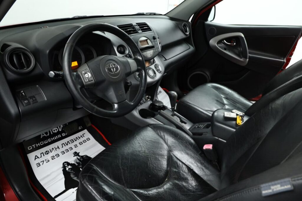 Toyota RAV4 III (XA30)