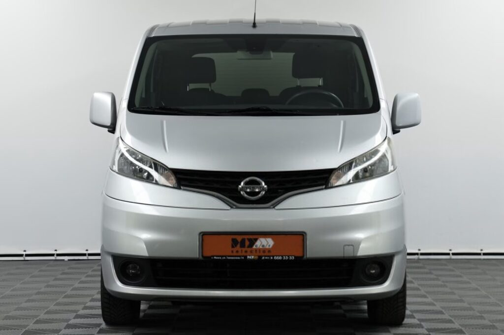 Nissan NV200 I