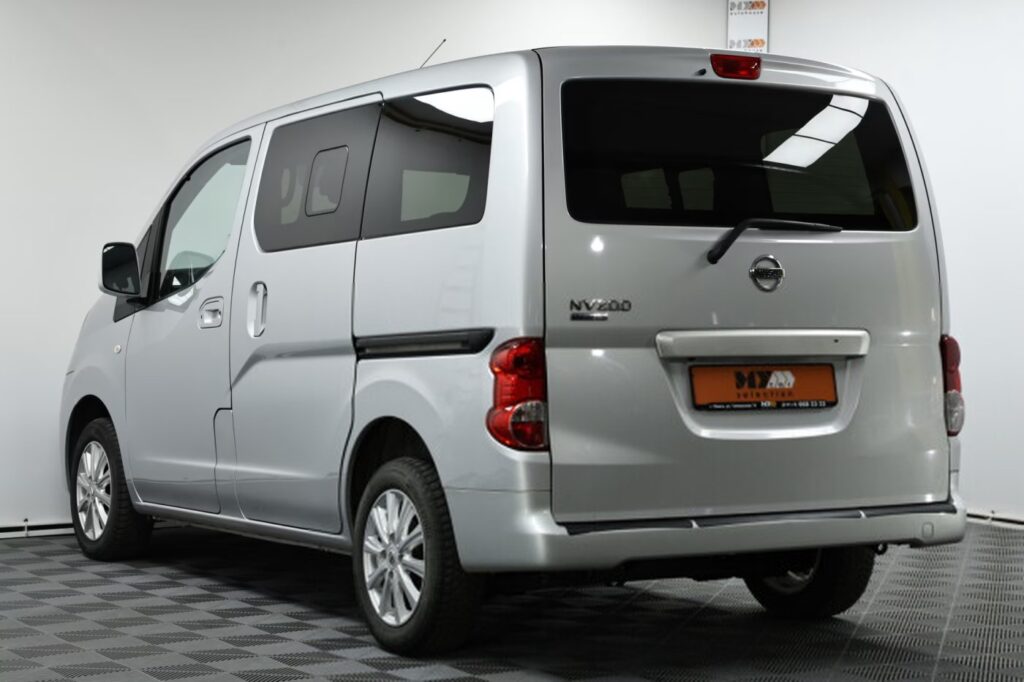 Nissan NV200 I