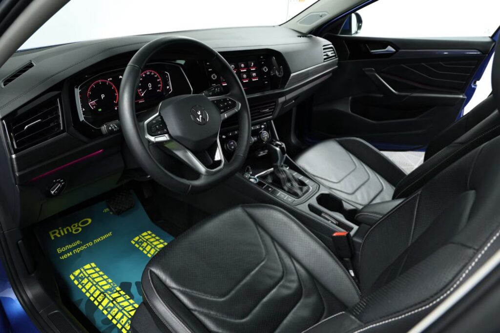 Volkswagen Jetta VII · Рестайлинг