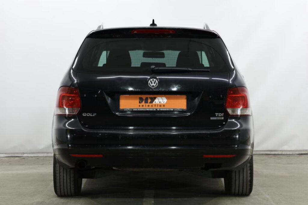 Volkswagen Golf VI
