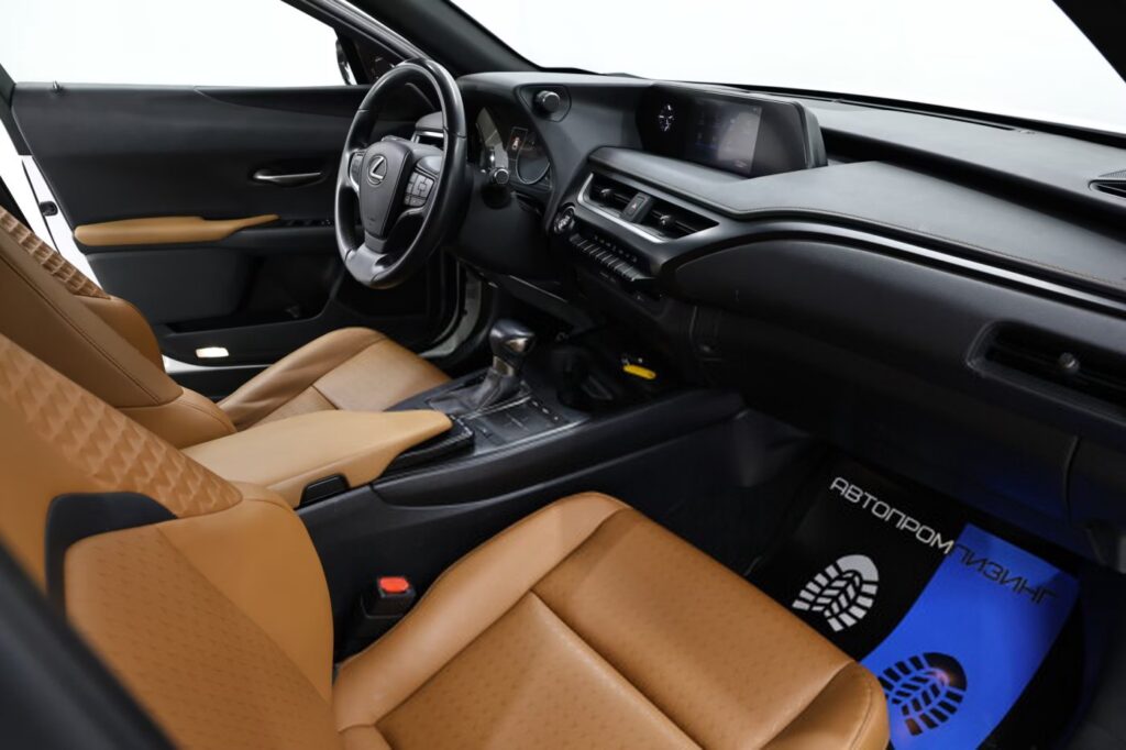 Lexus UX I