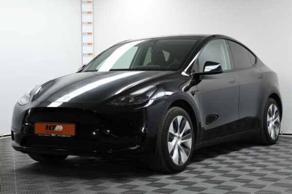 Tesla Model Y I