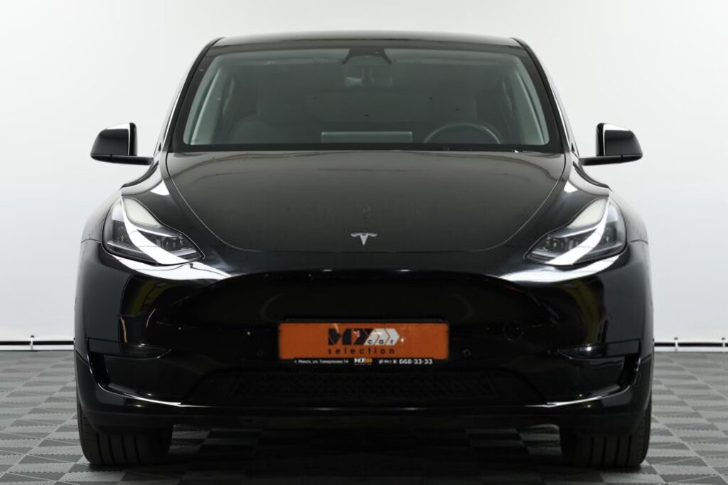 Tesla Model Y I
