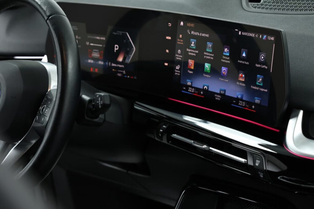 BMW X1 U11