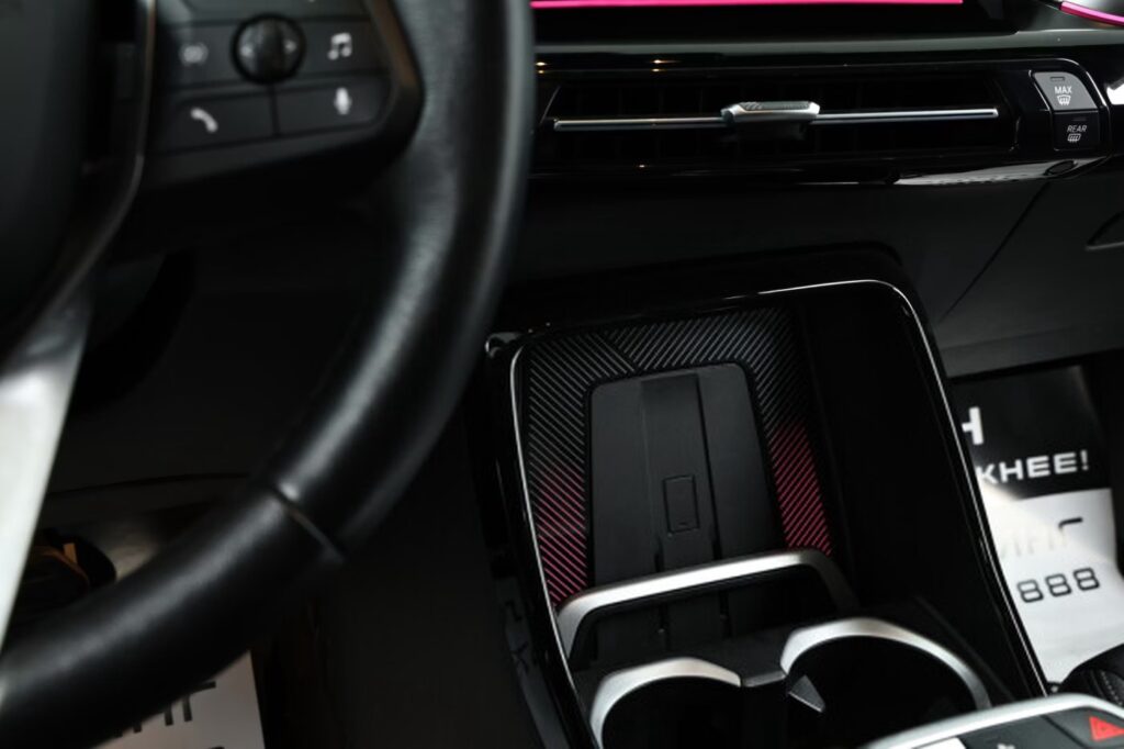 BMW X1 U11