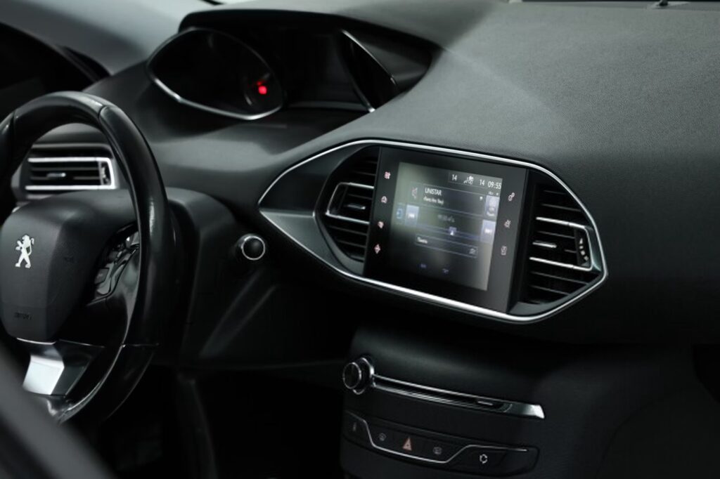 Peugeot 308 T9