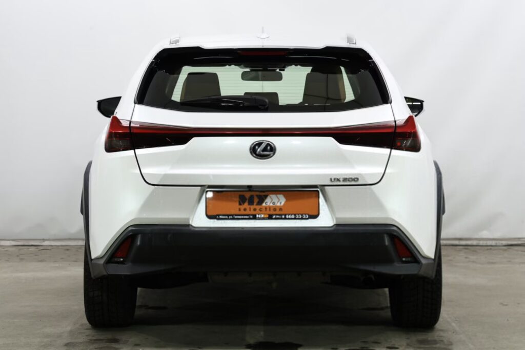Lexus UX I