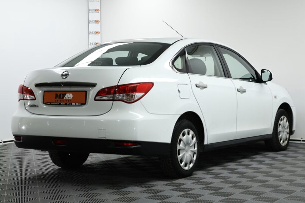 Nissan Almera III (G15)