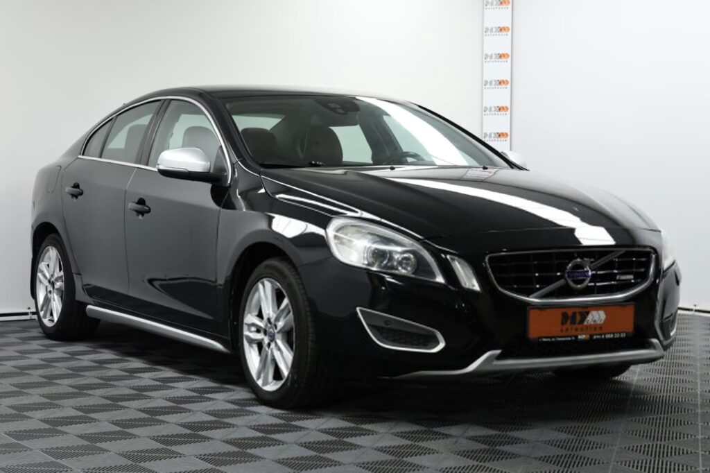 Volvo S60 II