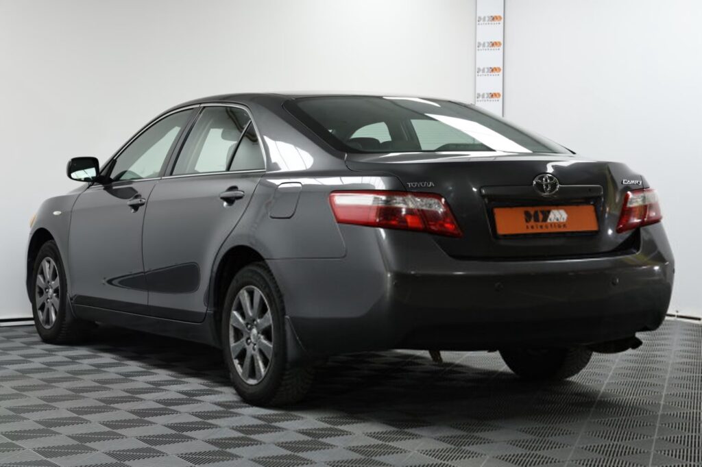 Toyota Camry XV40