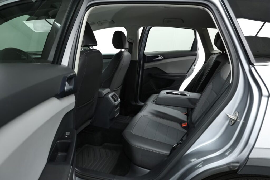 Volkswagen Taos  I