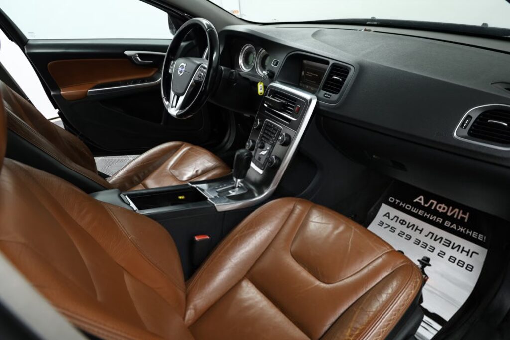 Volvo S60 II
