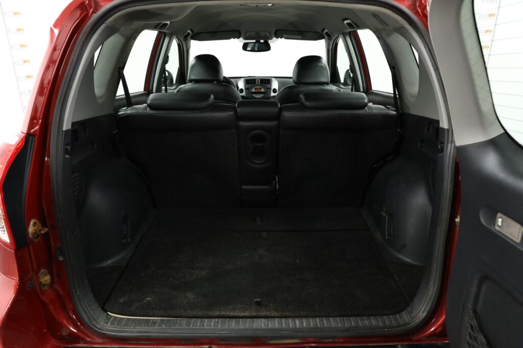 Toyota RAV4 III (XA30)