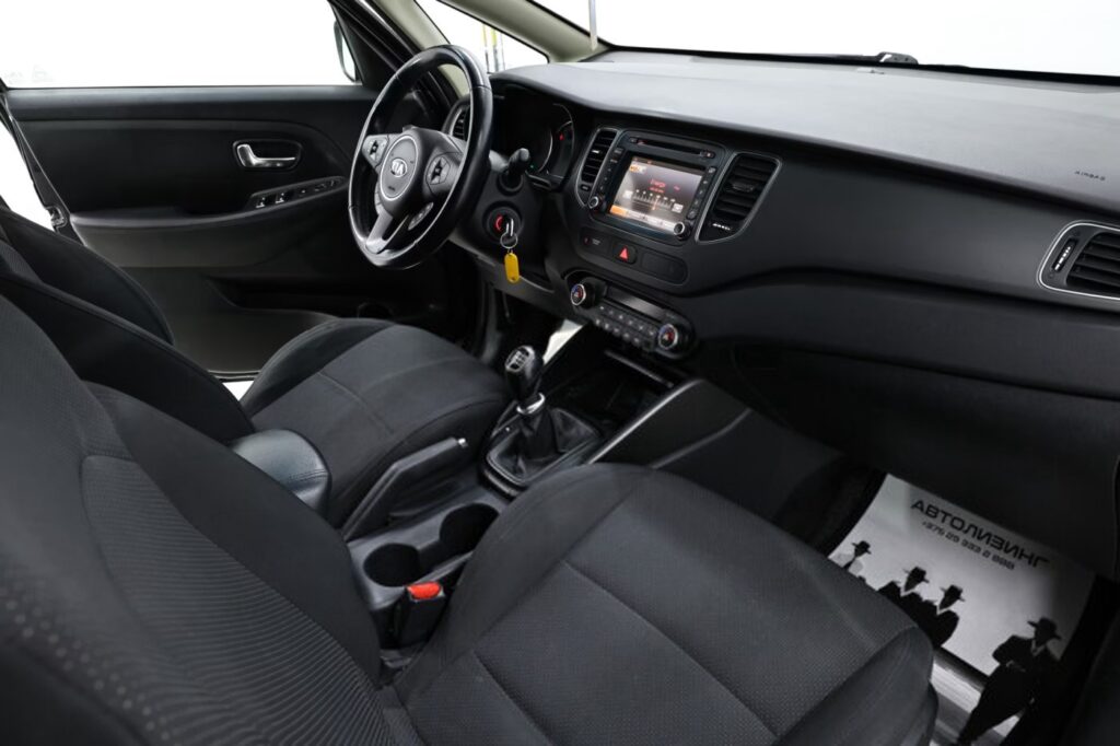 Kia Carens III
