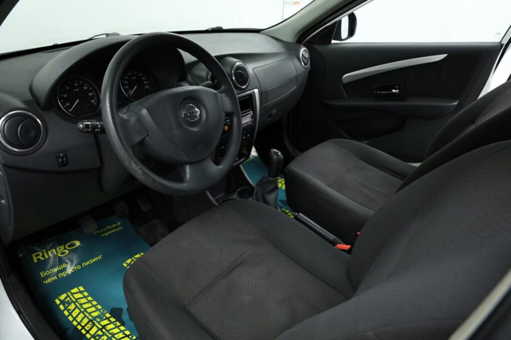 Nissan Almera III (G15)