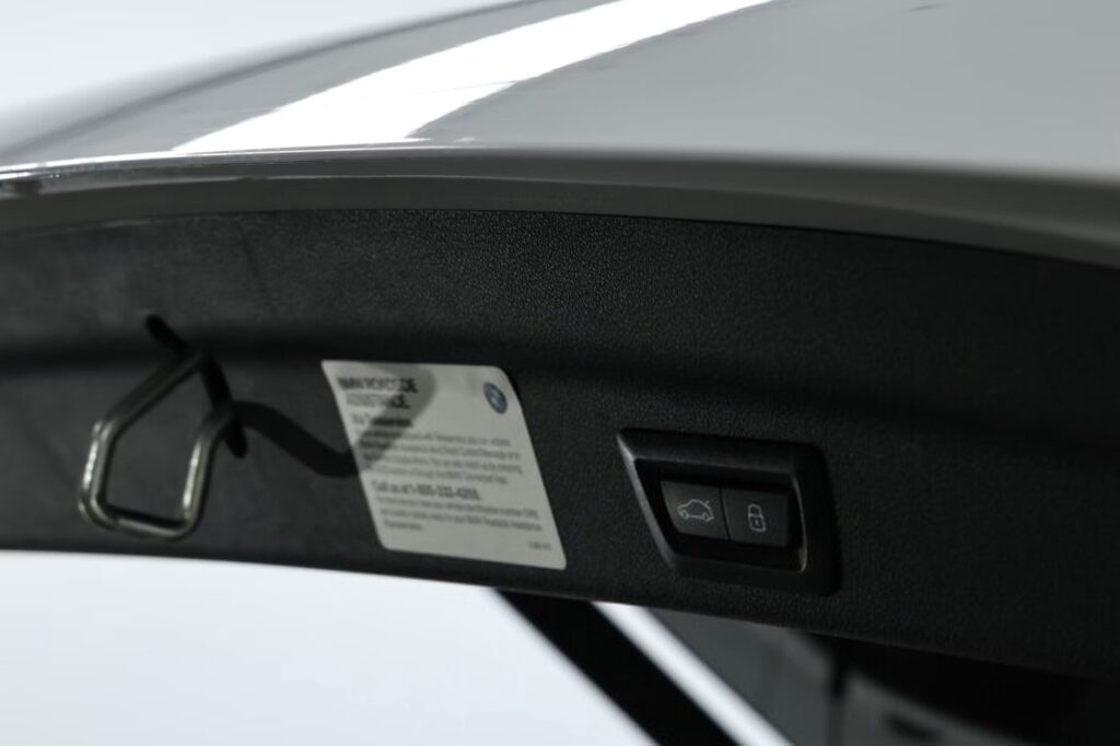 BMW X1 U11