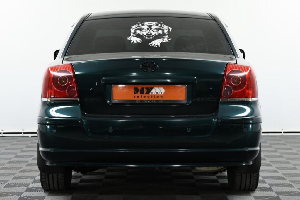 Toyota Avensis II (T250)