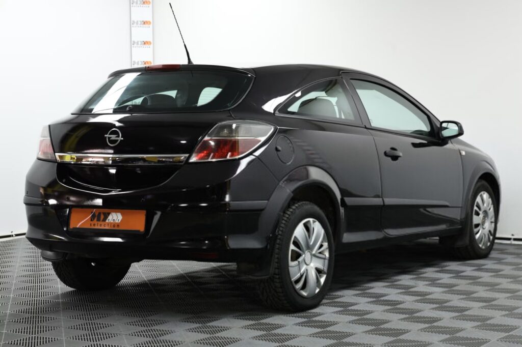 Opel Astra H