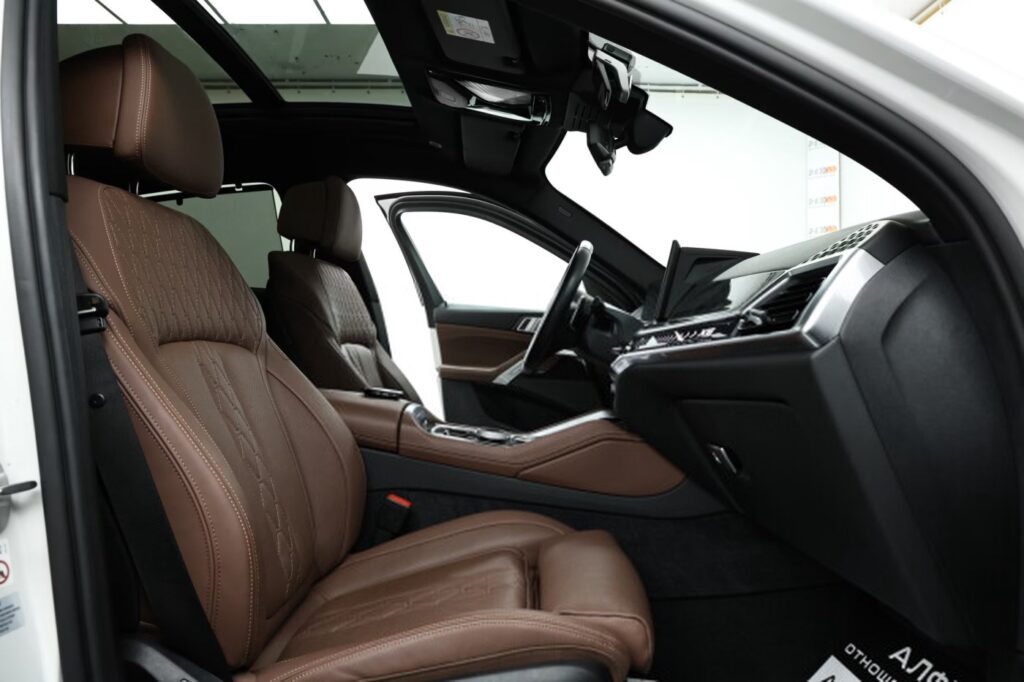 BMW X6 G06 · Рестайлинг