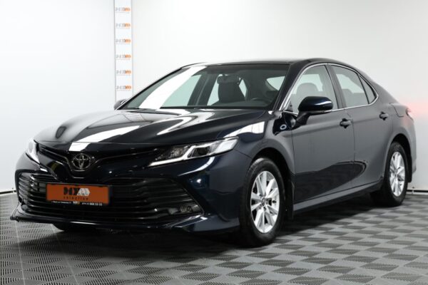 Toyota Camry XV70