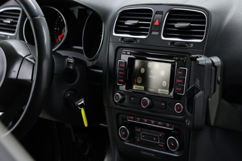 Volkswagen Golf VI