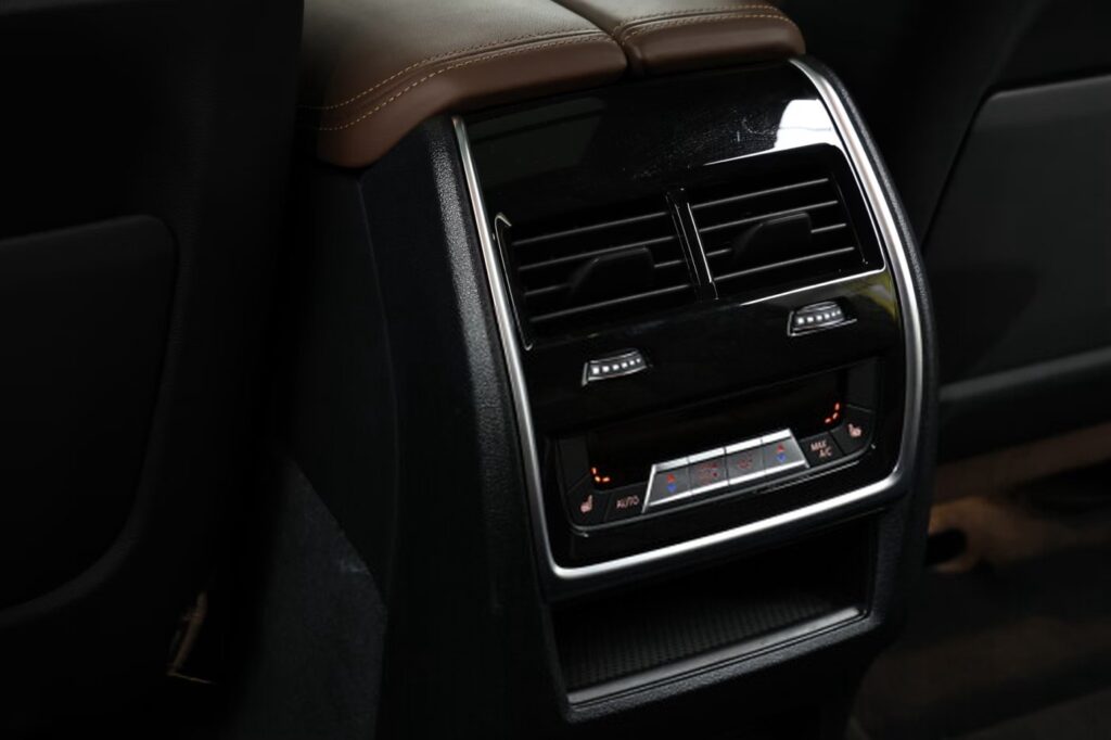 BMW X6 G06 · Рестайлинг