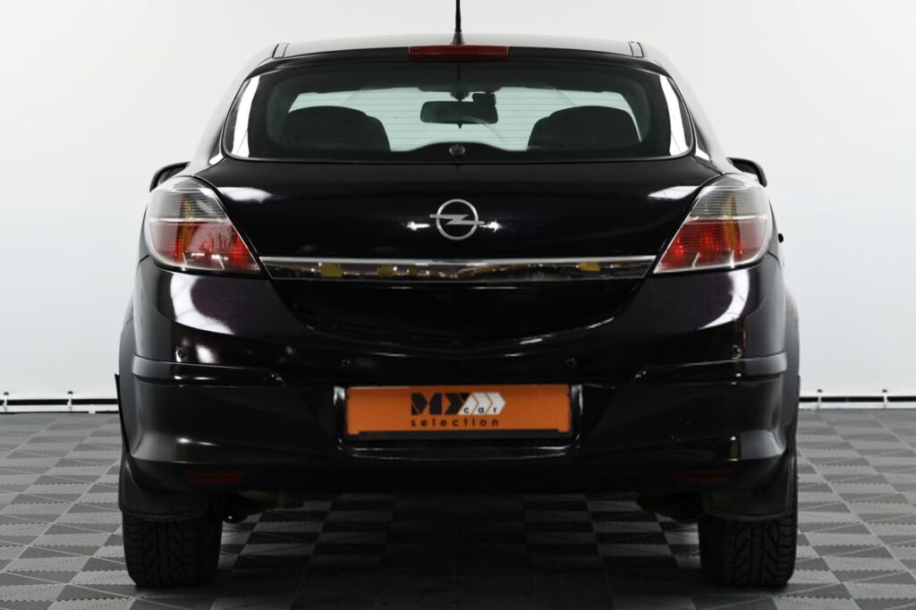 Opel Astra H