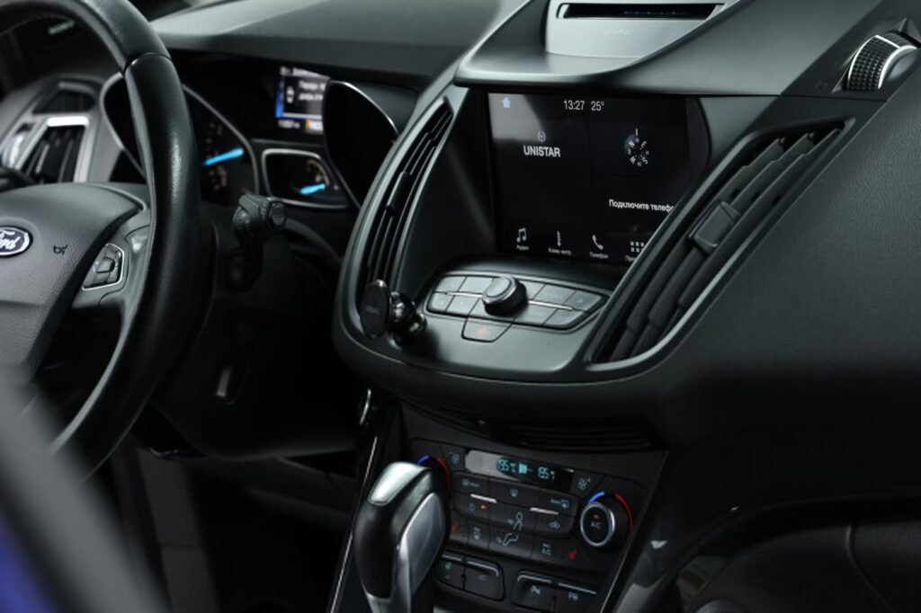 Ford Kuga II · Рестайлинг