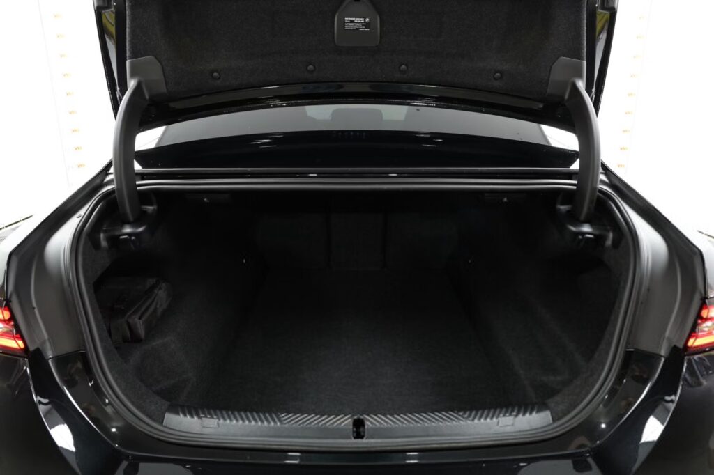 BMW M5 I
